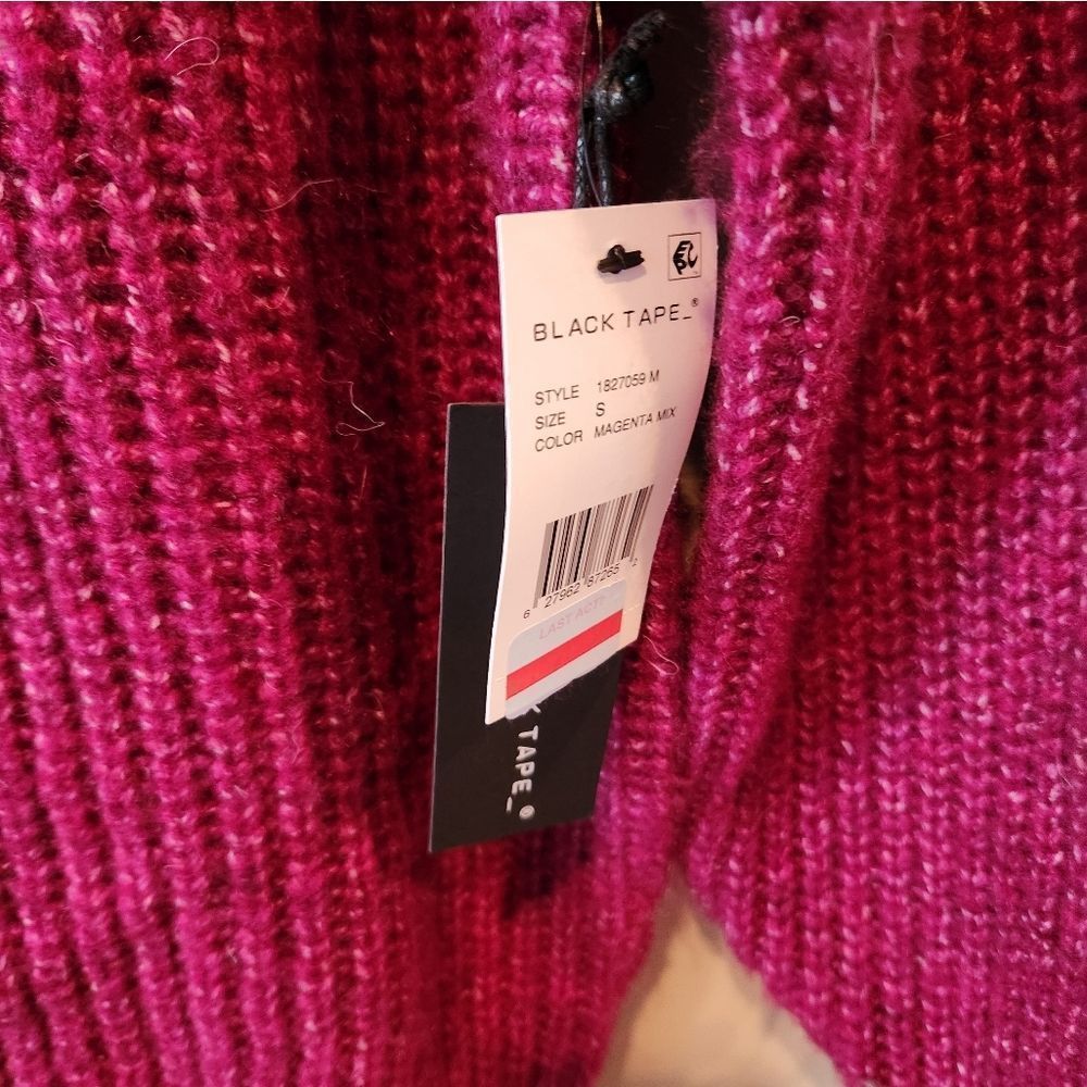 Black tape crewneck oversized thick sweater fuchsia - Picture 5 of 6